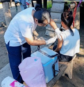 BRIGADAS DE SALUD INTENSIFICAN JORNADAS DE VACUNACIÓN EN COMUNIDADES RIBEREÑAS DE UCAYALI whatsapp image 2026 07 31 at 8.41.40 pm (1)