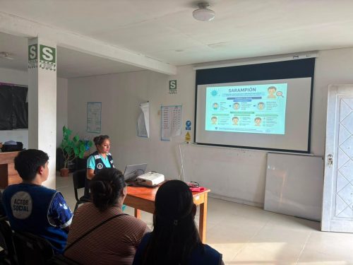 AGENTES COMUNITARIOS RECIBEN CAPACITACIÓN ANTE ALERTA EPIDEMIOLÓGICA POR BROTE CONFIRMADO DE SARAMPIÓN 3